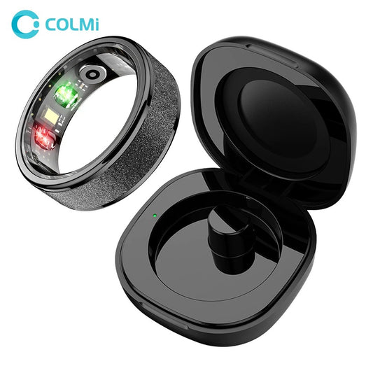 Bague connectée COLMI R10 noire avec ses capteurs optiques et son boîtier de charge